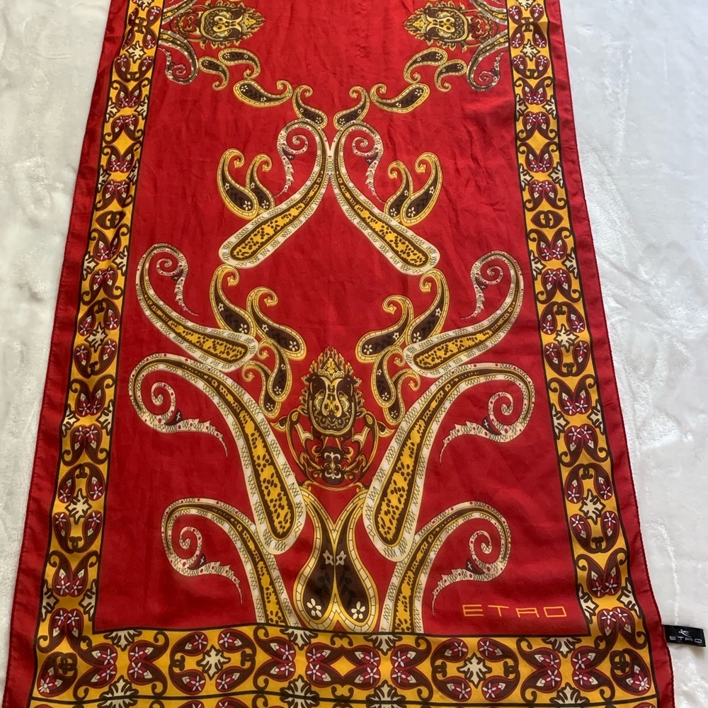 ••SOLD•• ETRO beautiful cashmere/silk scarf - Picture 2 of 7